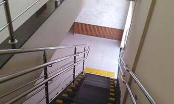 Imagem 6: Prédio Comercial com 07 salas e 04 lojas em Lagoa Nova