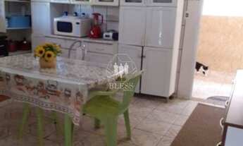 Imagem 2: Chácara com 4 dormitórios, sendo 02 dormitórios na casa principal e 02 dormitórios na edic