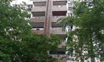 Imagem 2: Apartamento em Boa Viagem, 165m², na Ernesto de Paula Santos, há 300 metros do mar