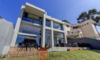 Imagem: Luxuosa Casa com enorme quintal no Jardim