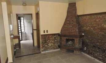 Imagem 4: Casa de condomínio sobrado para aluguel e venda possui 136 metros quadrados com 3 quartos