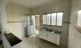 Imagem 3: Linda Casa no Parque dos Sinos - Jacareí - 3 Dormitórios sendo 1 Suíte - 108mt²