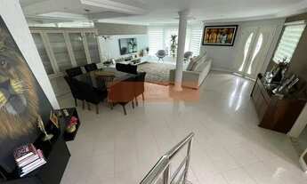 Imagem 4: LIVE VENDE - Casa moderna em condomínio fechado com 4 quartos sendo 3 suítes, cozinha com