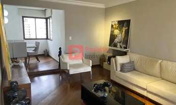 Imagem 3: Apartamento de 220m2, 3 suítes, lareira, adega, varanda envidraçada, 3 vagas na garagem à