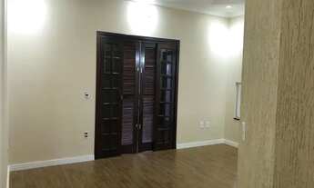 Imagem 6: Casa no Santa Paula Jacarei locação 4 dormitórios 2 suítes churrasqueira