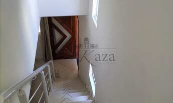 Imagem 3: Casa Sobrado - Loteamento Vila Branca - Jacareí - 2 Dormitórios - 140m²