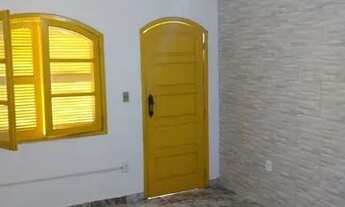 Imagem 4: Alugo casa sobrado no Boqueirão , rua principal do ônibus