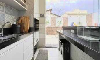 Imagem 3: Casa de condomínio para aluguel e venda tem 237 metros quadrados com 3 quartos