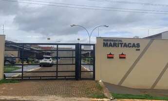 Imagem: Casa geminada dentro de condominio fechado