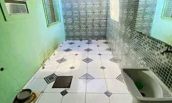 Imagem 5: Casa Térrea com 2 Dormitórios, Quintal e Garagem Privativos em Condomínio no Esmeralda