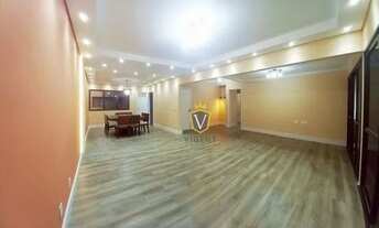 Imagem 7: Apartamento de 194m²,03 Dormitórios,01 Suíte,02 Vagas,Localização Privilegiada,Todo Reform