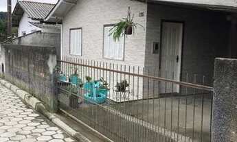 Imagem 2: Vendo duas casas