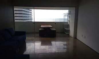 Imagem 5: HÁ UM QUARTEIRÃO DA BEIRA MAR. VISTA MAR