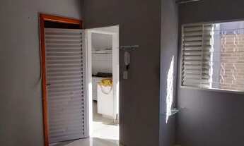 Imagem 3: Alugo casa no Jardim América, totalmente independente, 2 quartos, 2 garagens