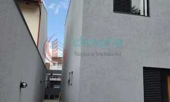 Imagem 3: Sobrado para Venda em Mogi das Cruzes, Vila Suissa, 4 dormitórios, 2 suítes, 4 banheiros