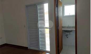 Imagem 2: Casa churrasqueira quintal