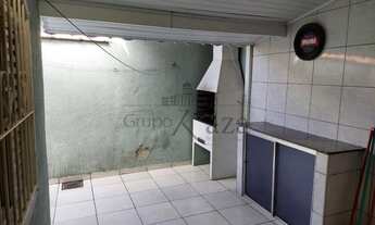 Imagem 2: Casa - Jardim Santa Inês I - 2 Dormitórios - 75m²