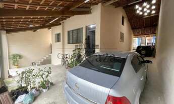 Imagem 2: Excelente Casa - Nova Esperança - 138m² - 2 Dormitórios - 1 Suíte - 261 m² de terreno