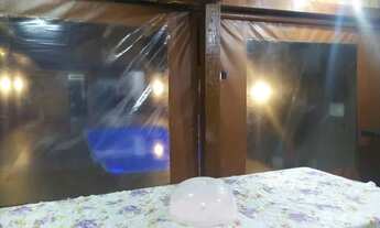 Imagem 2: Alugo anual Casa com piscina em Penha