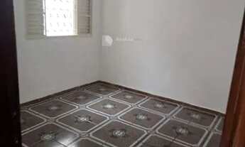 Imagem 7: Casa para aluguel com 190 metros quadrados com 3 quartos em Vila Martinez - Jacareí - SP