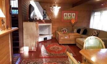 Imagem: Casa 4 Dorm - Bairro Vila Suiça