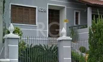 Imagem 2: Casa para Venda - 200m², 3 dormitórios, sendo 1 suites, 4 vagas - Jardim Itu