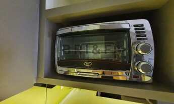 Imagem 7: Studio amplo, mobiliado e com ótima ventilação, 1 dormitório, 1 suíte, sala grande e varan