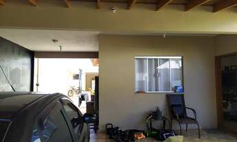 Imagem 3: Bela Casa no Bairro Jardim Europa II-Com Area Construida 140 M² - Excelente Localização