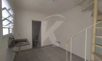 Imagem 6: Casa em condomínio com 1 quarto e cozinha e banheiro