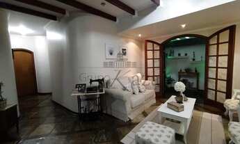 Imagem 3: Casa para venda possui 200 metros quadrados com 3 quartos em Parque Brasil - Jacareí - SP