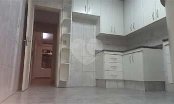 Imagem 7: São Paulo - Casa Padrão - CAMPO BELO