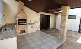 Imagem 7: Apartamento para aluguel tem 262 metros quadrados com 4 quartos