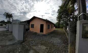 Imagem 2: Casa de Alvenaria para Locação, 3 Quartos, Ademar Garcia, Joinville - SC