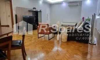 Imagem 2: Rua Assis Brasil, apartamento de quarto quartos, dois banheiros sociais, dependência compl