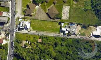 Imagem: Terreno de 500m² no bairro Ponta Das Canas