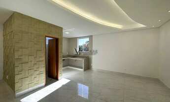 Imagem 3: Casa à Venda no Bairro Estoril