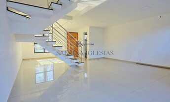 Imagem 3: Casa em Condomínio Recanto Suíço Du Valais no Pinheirinho