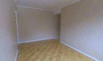 Imagem 3: Apartamento com 2 quartos e 72m² à venda em Menino Deus, Porto Alegre