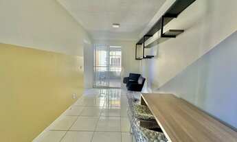 Imagem 3: Apartamento à venda 2 dormitórios semimobiliado com vaga para dois carros