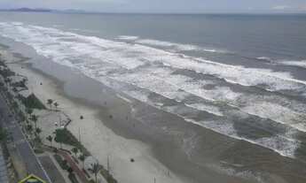 Imagem 3: ESPIA SÓ ESSA BELEZA FRENTE MAR - 206 METROS COM 3 DORMS SENDO 3 SUÍTE - PRONTO PARA MUDAR