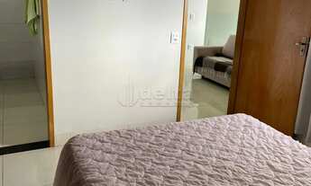 Imagem 5: Casa sobrado disponível para venda no bairro Praça Alto Umuarama em Uberlândia-MG