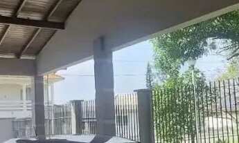 Imagem 4: Casa Térrea FINANCIÁVEL com 113m², PÁTIO INDIVIDUAL, situada no bairro Carianos Sul da Ilh