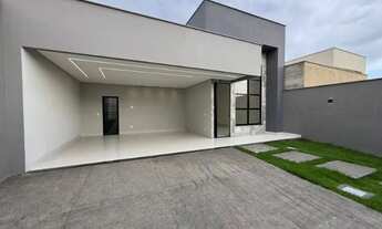 Imagem 3: Casa de Alto Padrão c/ 3 Suítes Plenas, Piscina e Área Gourmet completa, Setor Três Marias