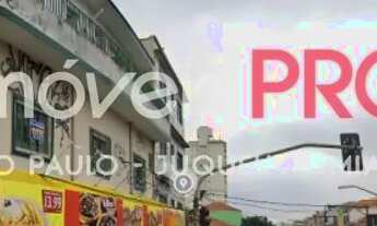 Imagem 7: Prédio comercial de esquina com renda