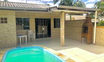 Imagem 6: Casa com piscina em condomínio seguro