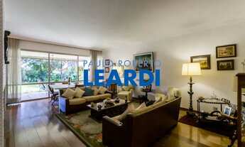 Imagem: SOBRADO - VILA MADALENA - SP