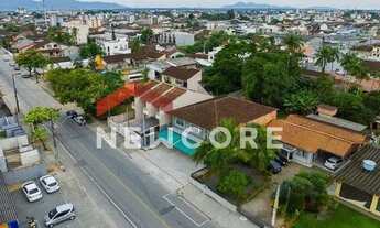 Imagem 4: Casa em Rua Senador Rodrigo Lobo - Iririú - Joinville/SC