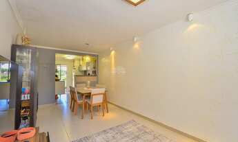 Imagem 2: Casa térrea em condomínio com 3 dormitórios no Santa Cândida