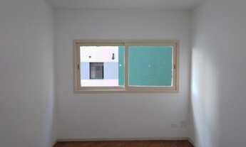 Imagem 2: Apto com 01 dormitório espaçoso e com armário, 3 quadras do metrô Fradique