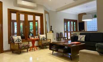 Imagem 3: Casa de condomínio sobrado para venda tem 364 metros quadrados com 5 quartos